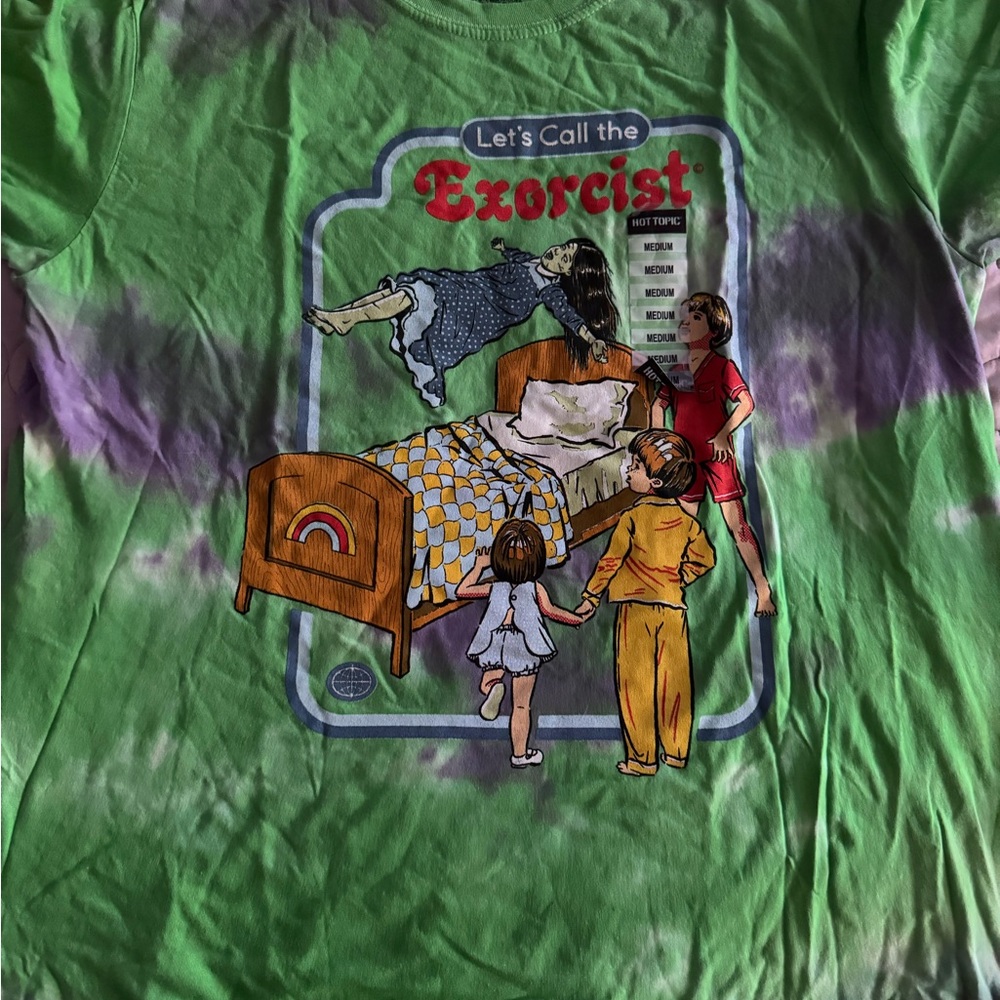 Hot Topic Green Graphic Tee